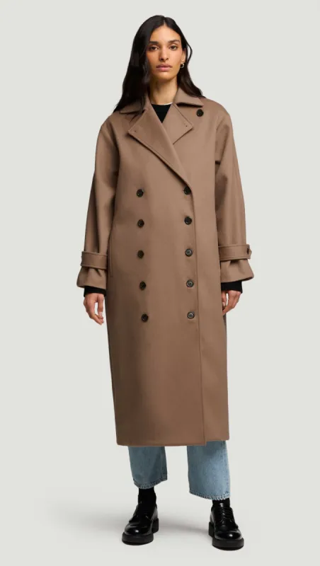 Double-Breasted Coat in Wool-Cashmere | Camel sold by Argent