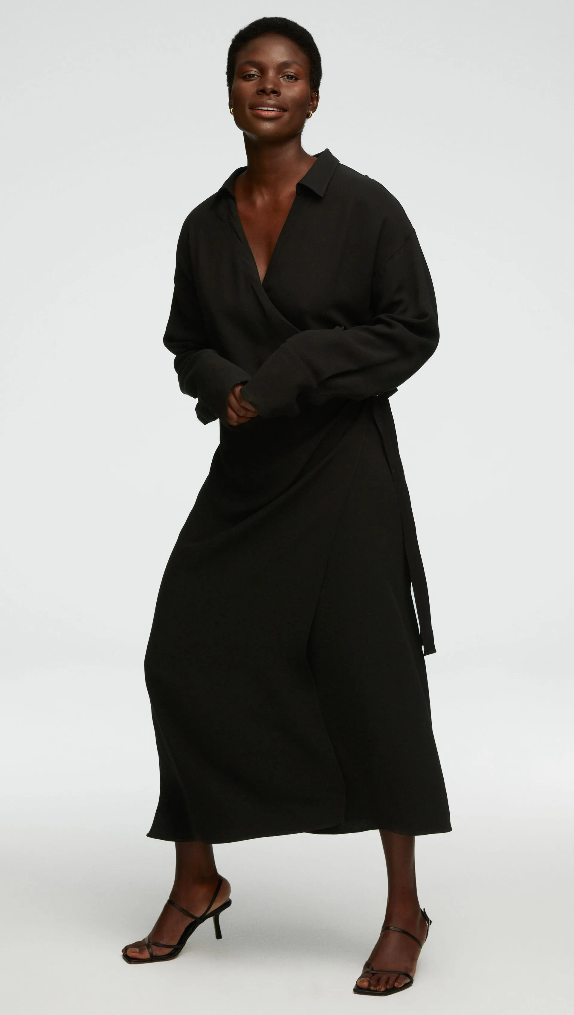 Draped Shirt Dress in Viscose Wool Crepe | Black sold by Argent product image thumbnail 4