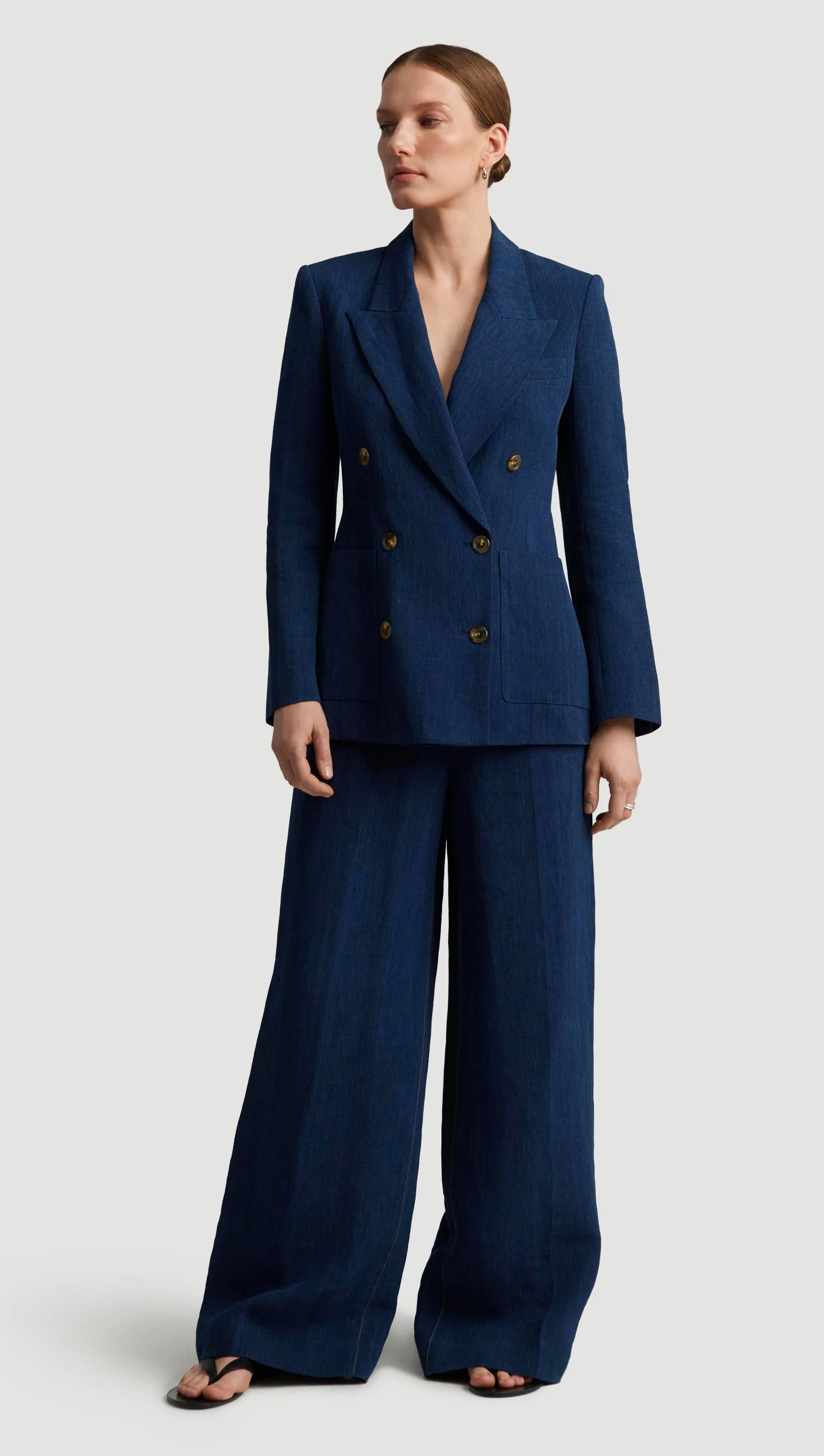 Chelsea Blazer in Linen | Denim sold by Argent product image thumbnail 2
