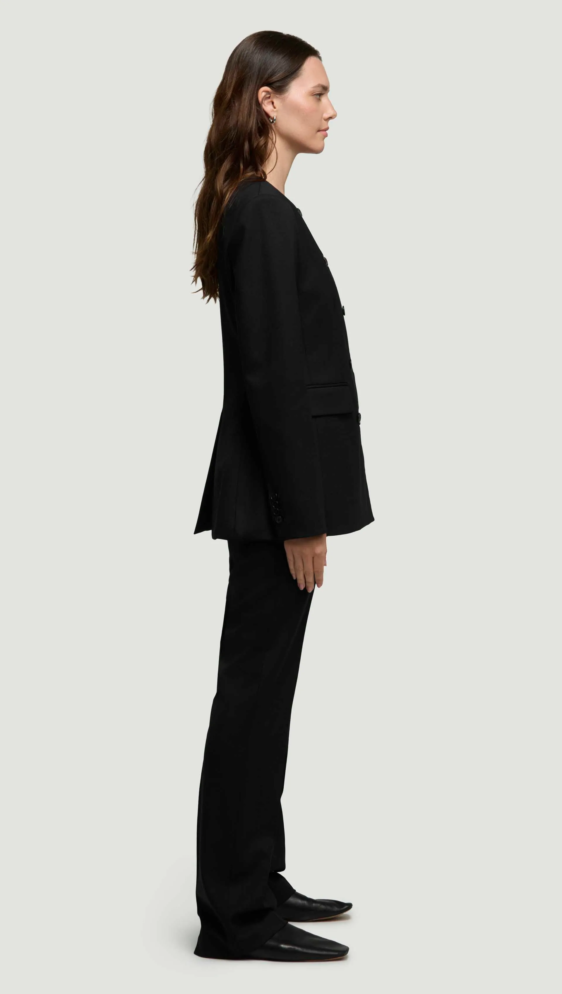 Double-Breasted Crewneck Blazer in Seasonless Wool | Black sold by Argent product image thumbnail 4