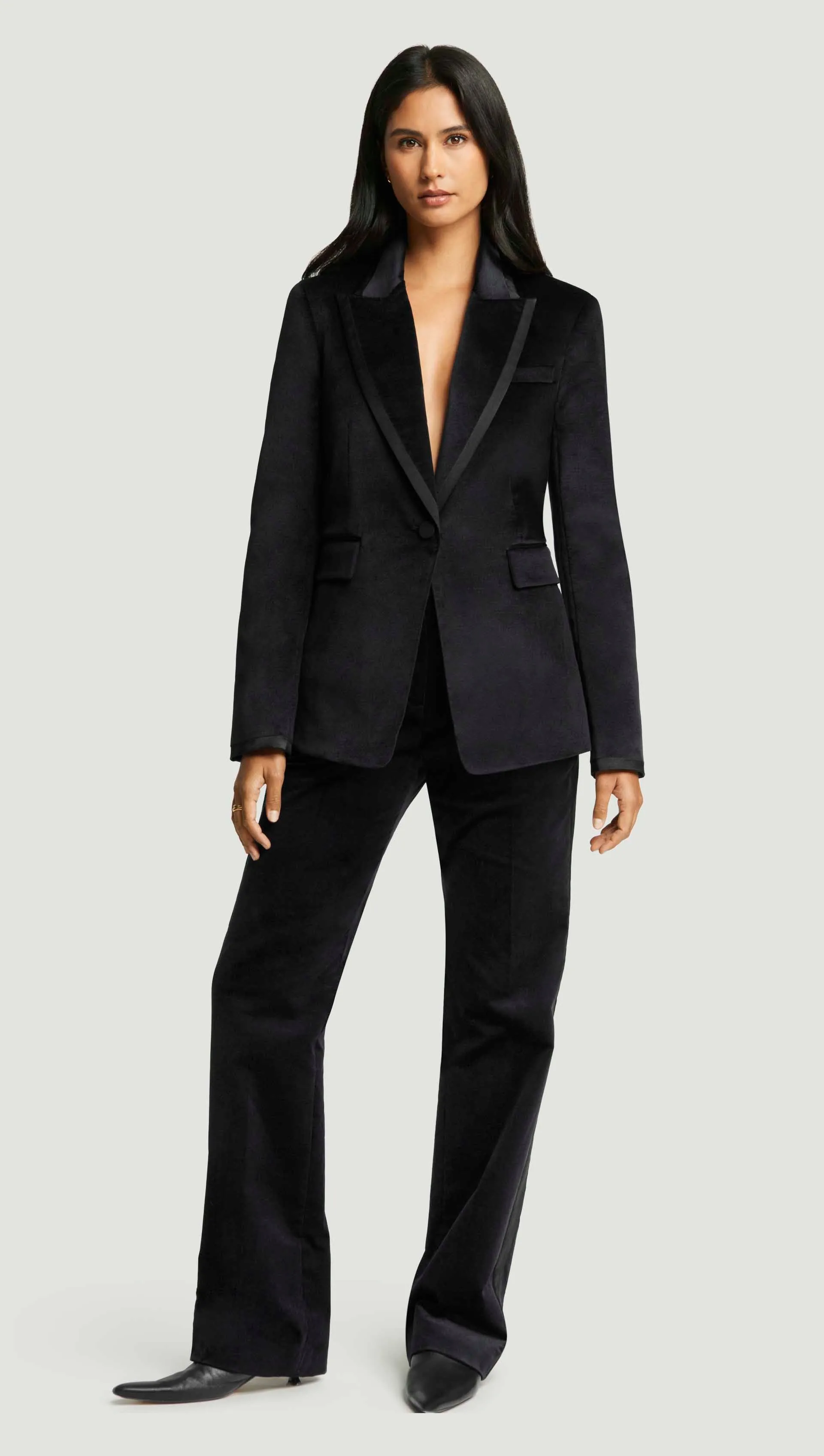 Sculpted Blazer in Velvet w/Satin Detail | Black sold by Argent product image thumbnail 2