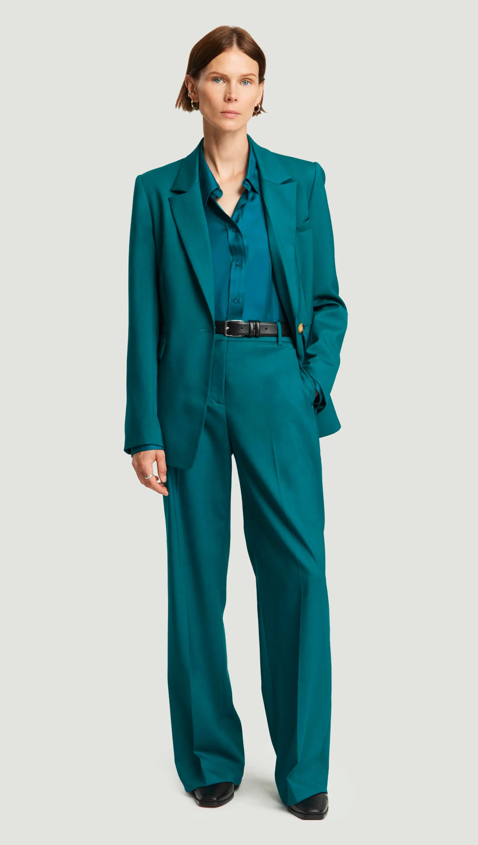 Fitted Notch Lapel Blazer in Seasonless Wool | Teal sold by Argent product image thumbnail 2