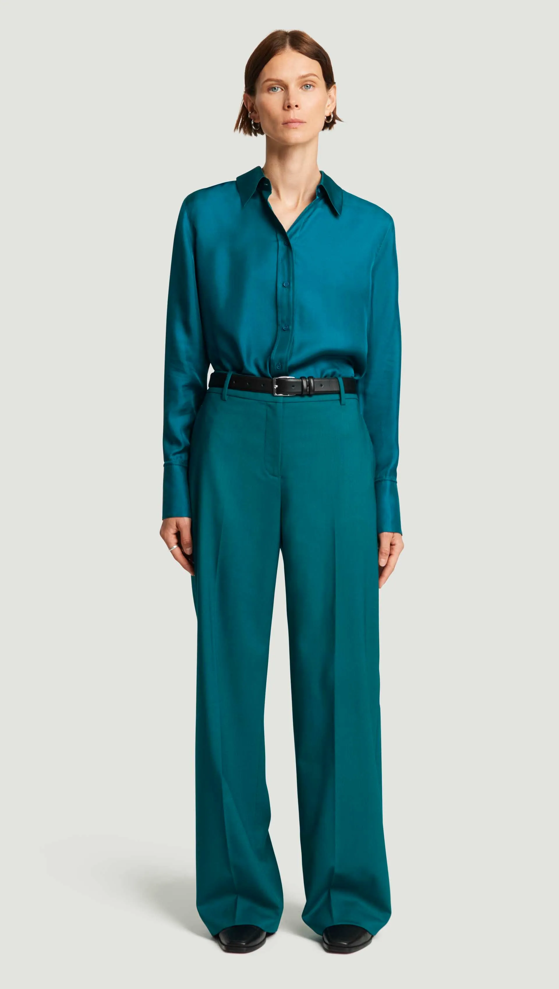Slim Blouse in Silk Twill | Teal sold by Argent product image thumbnail 3