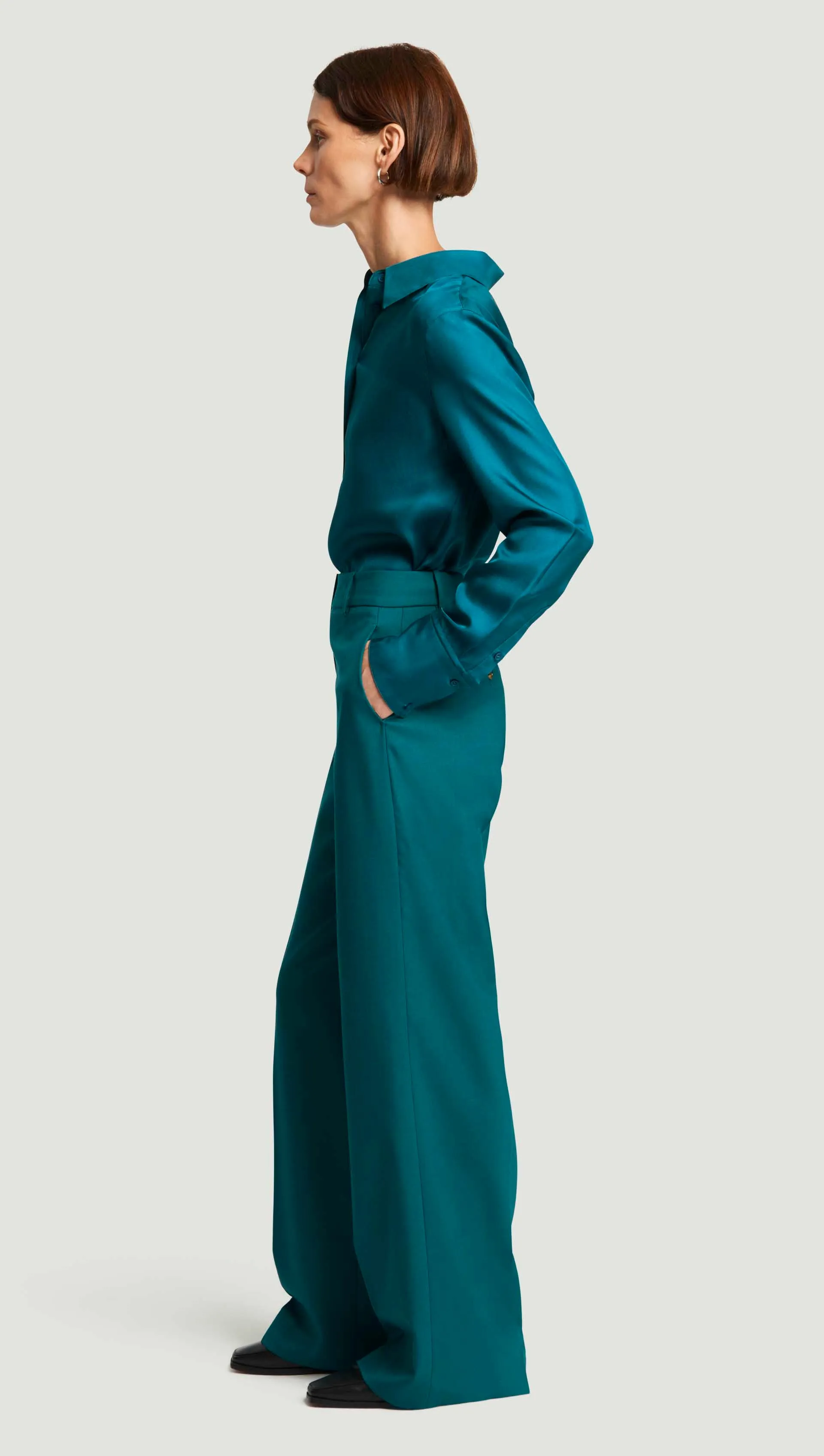 Soho Trouser in Seasonless Wool | Teal sold by Argent product image thumbnail 2