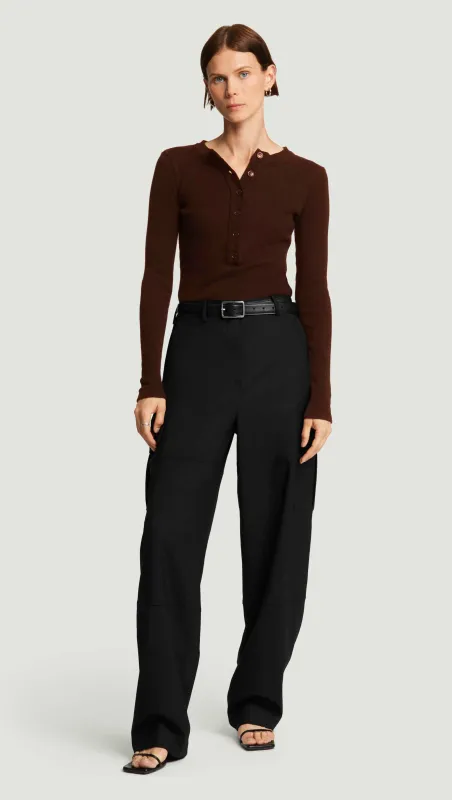 Tailored Cargo Pants in Seasonless Wool | Black sold by Argent