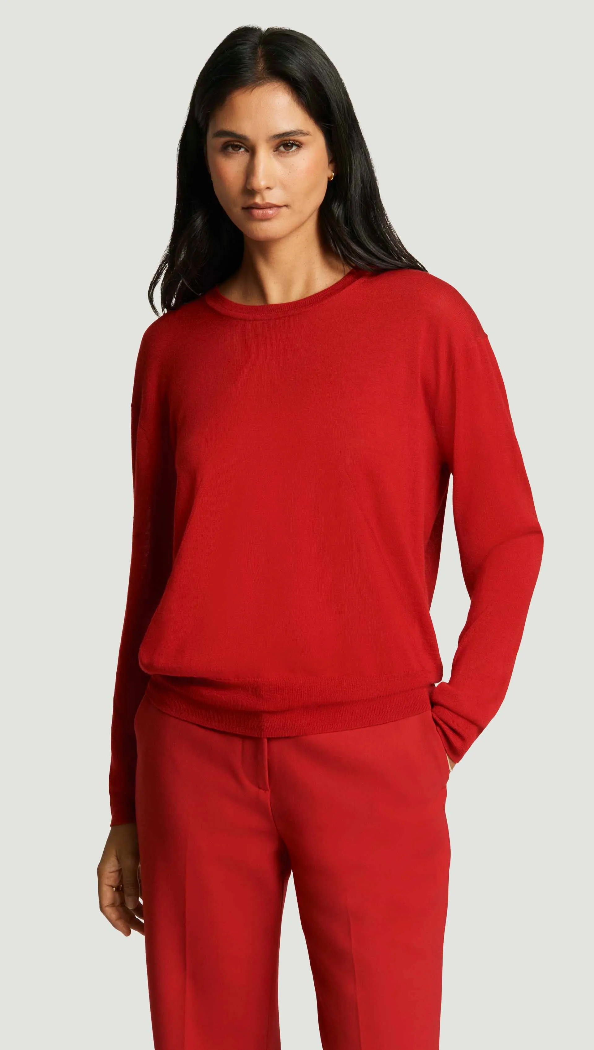 Fine Knit Longsleeve Crewneck in Merino Silk | Red sold by Argent
