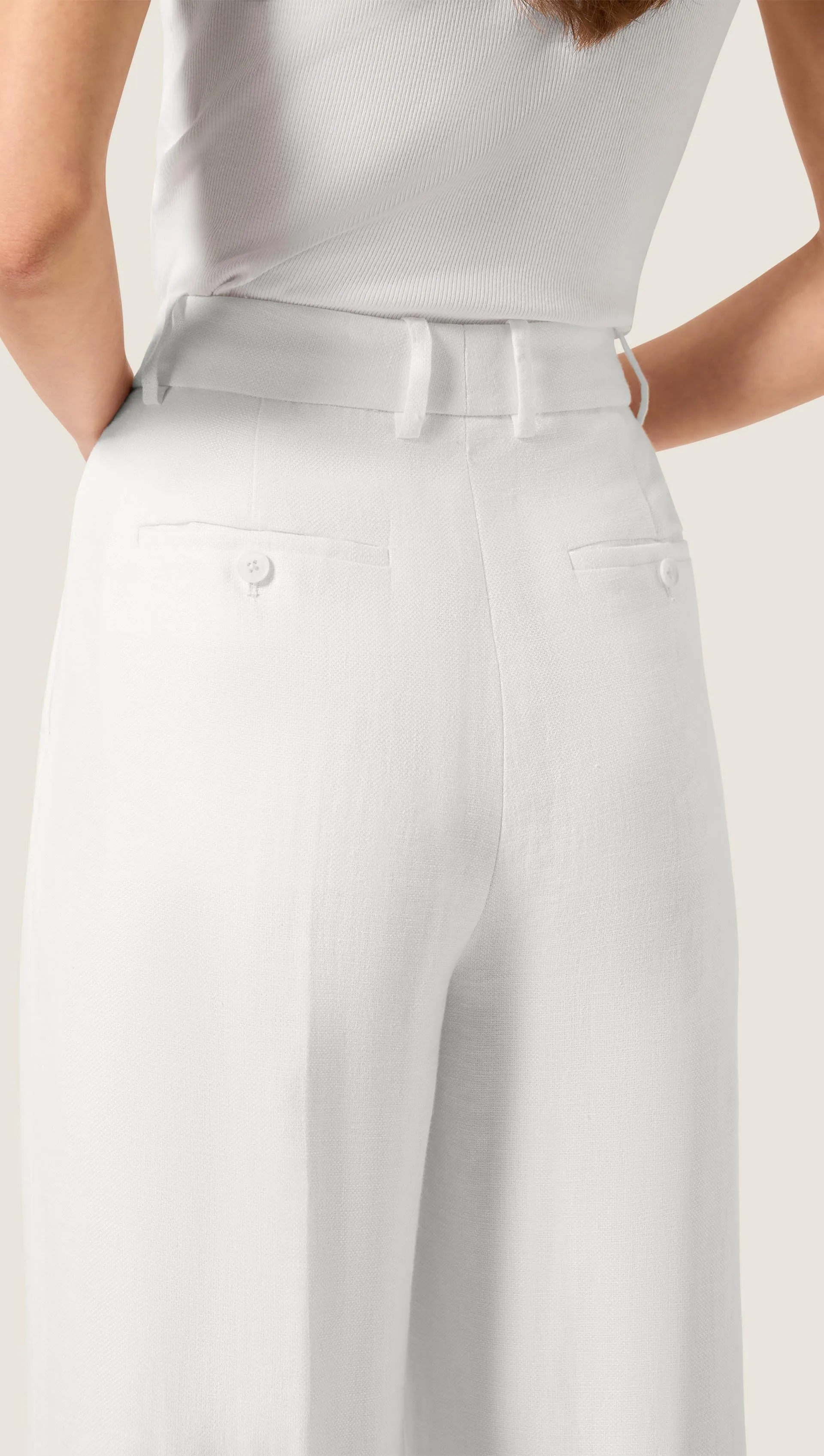 Single Pleat Trouser in Viscose Linen | Ivory sold by Argent product image thumbnail 5