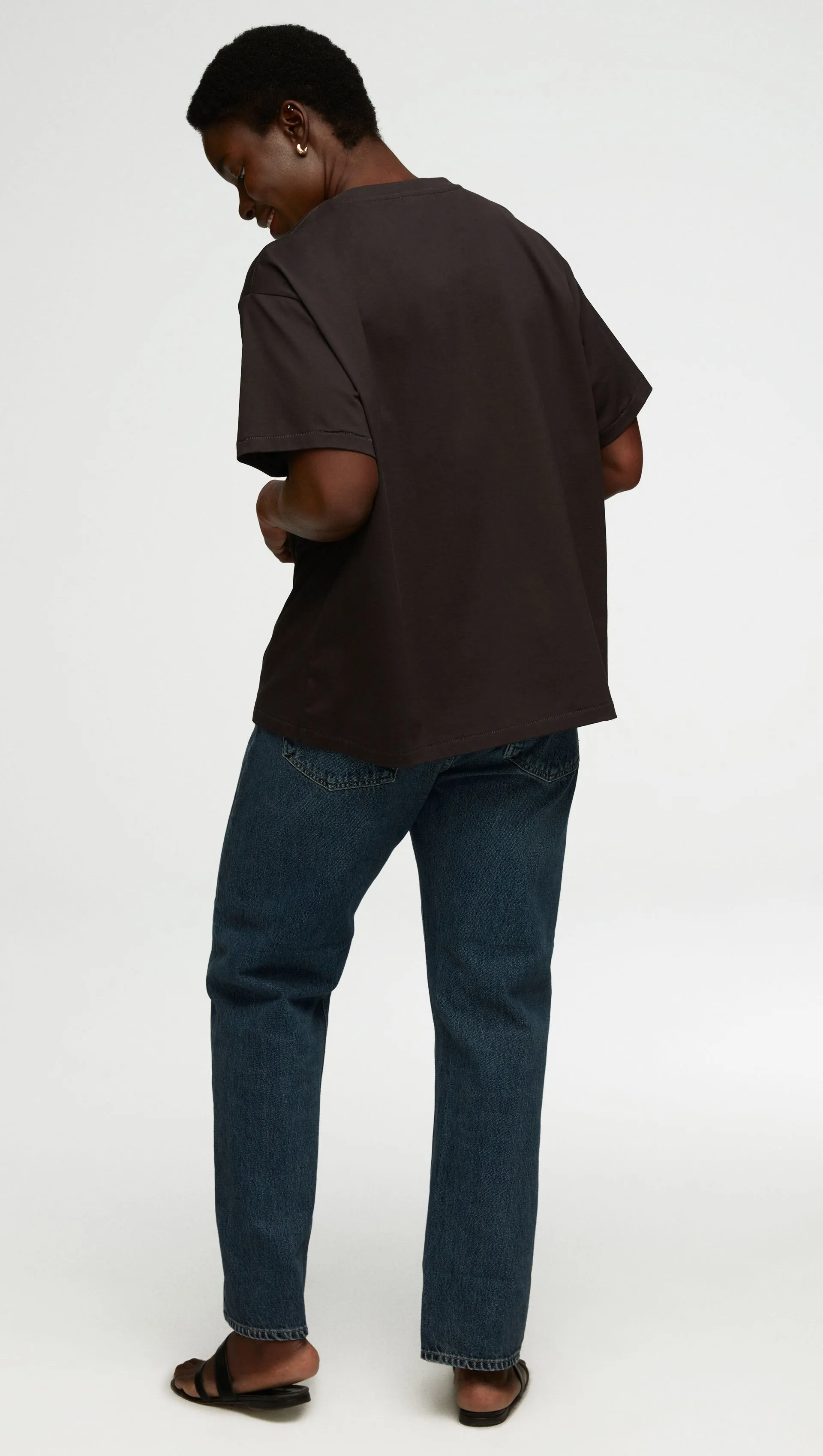 Oversized Pocket Tee in Cotton Jersey | Black sold by Argent product image thumbnail 4