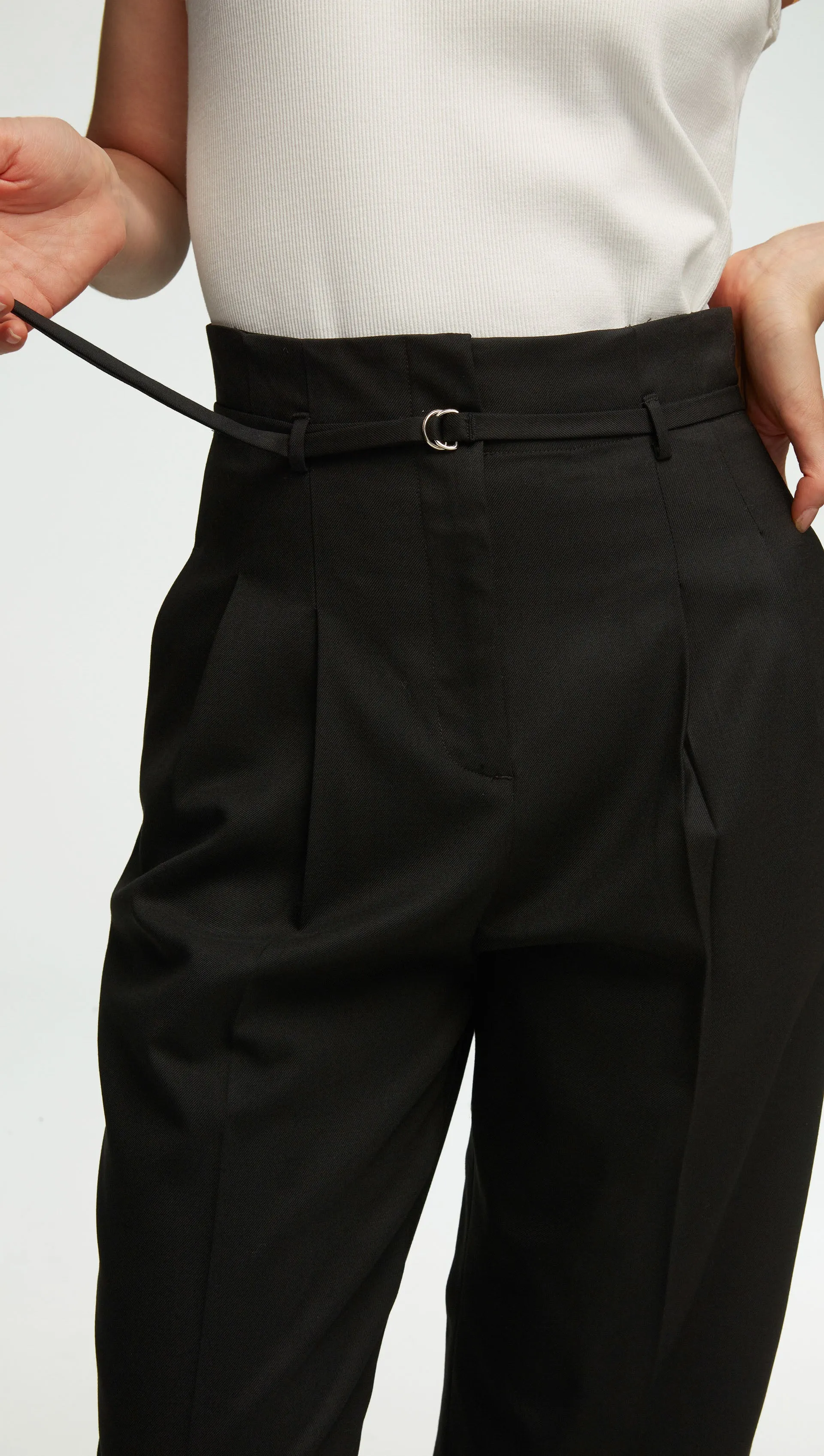 High-Waisted Belted Trouser in Seasonless Wool | Black sold by Argent product image thumbnail 4