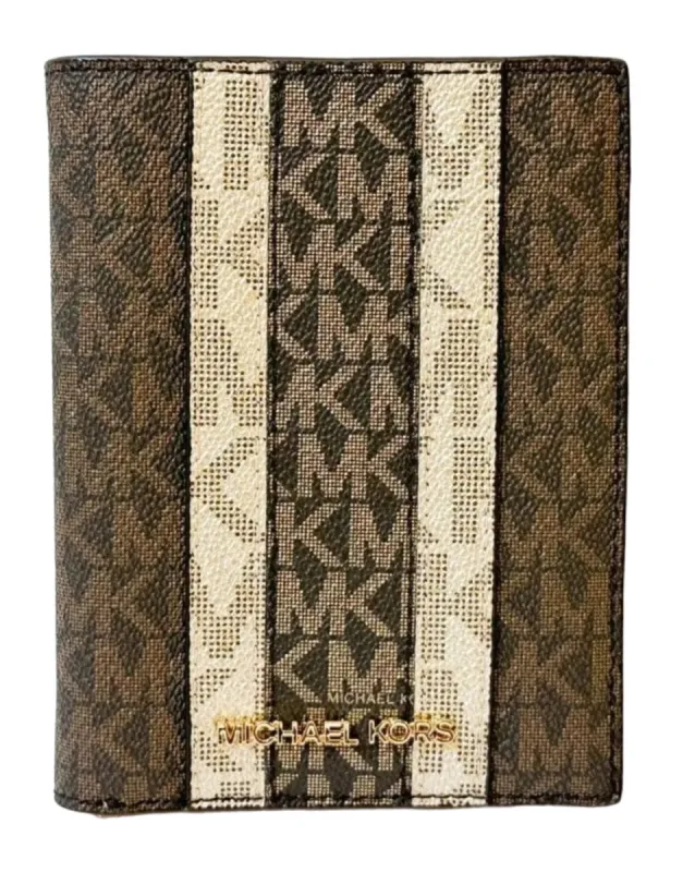 Michael Kors JetSet Travel PassportCase Wallet MKSignature BrownGold made by Michael Kors