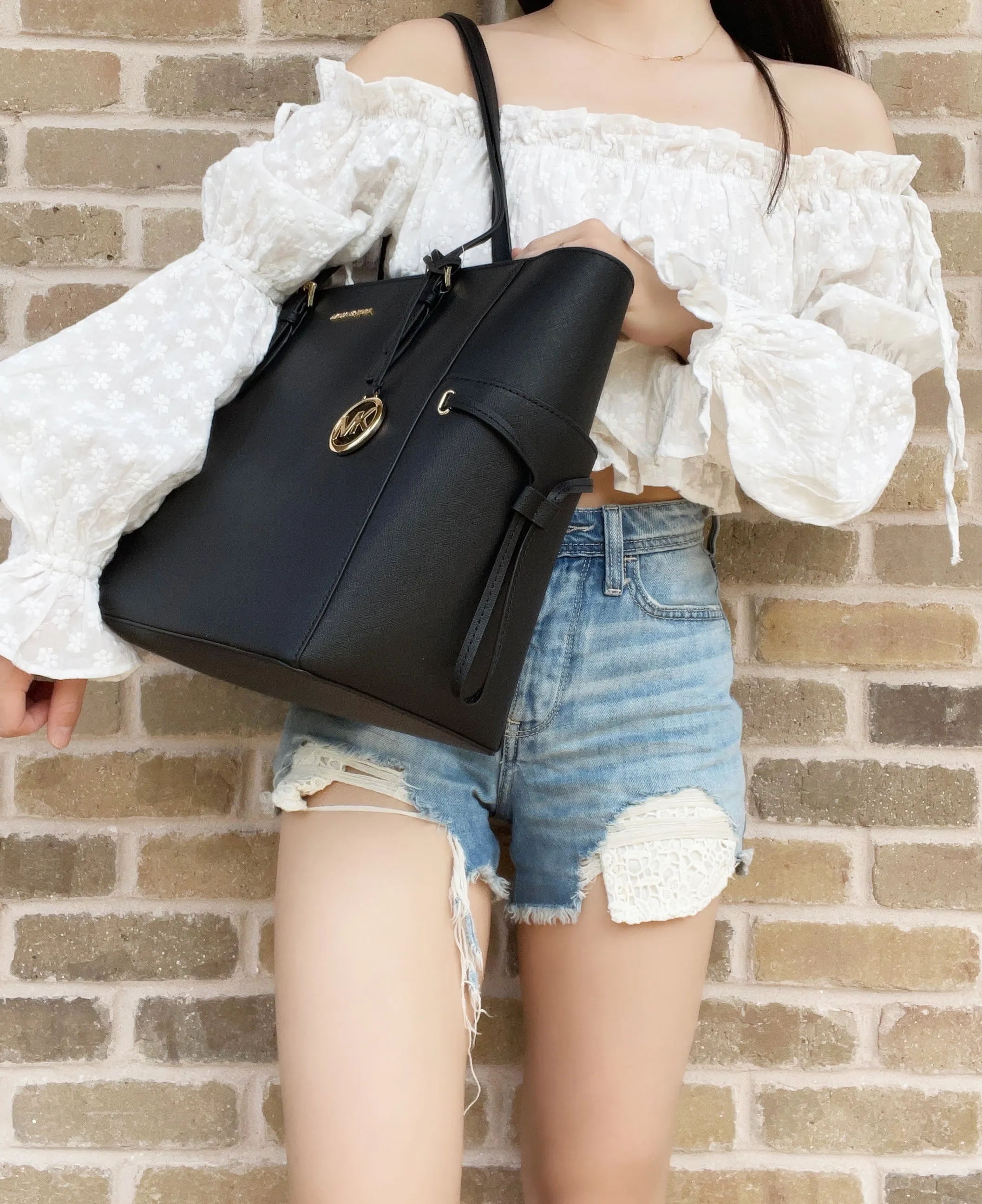 Michael Kors Gilly Large Jet Set Drawstring Top Zip Tote Black Saffiano Leather sold by Gaby's Bags product image thumbnail 5