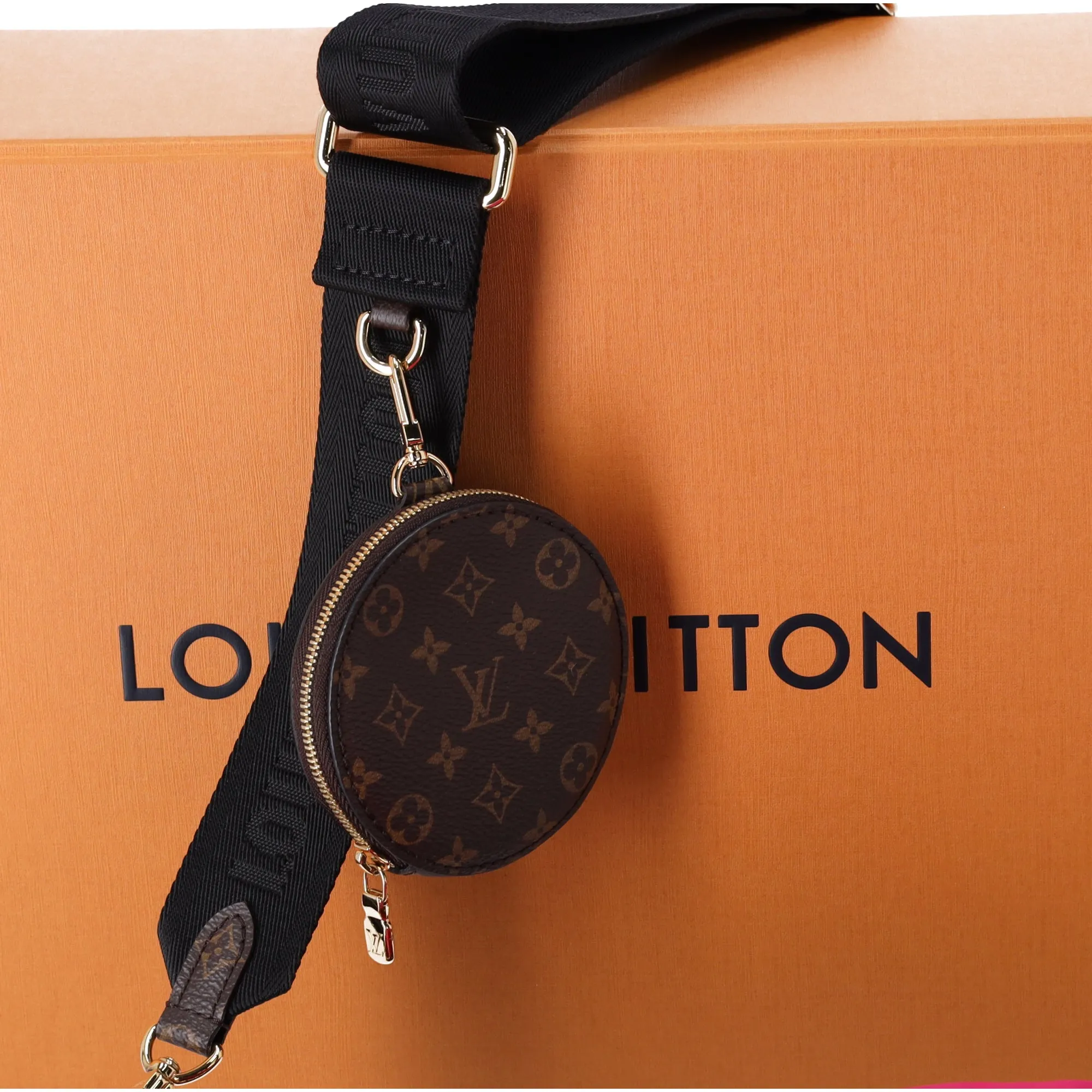 Louis Vuitton Maxi Multi Pochette Accessoires Pillow Shoulder Bag Black Pink sold by Gaby's Bags product image thumbnail 4