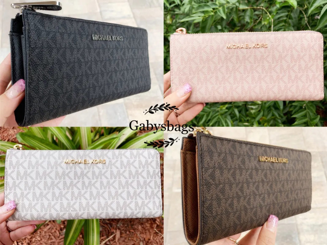 Michael Kors Jet Set Travel Signature Large 3/4 Zip Wallet VanillaMK sold by Gaby's Bags