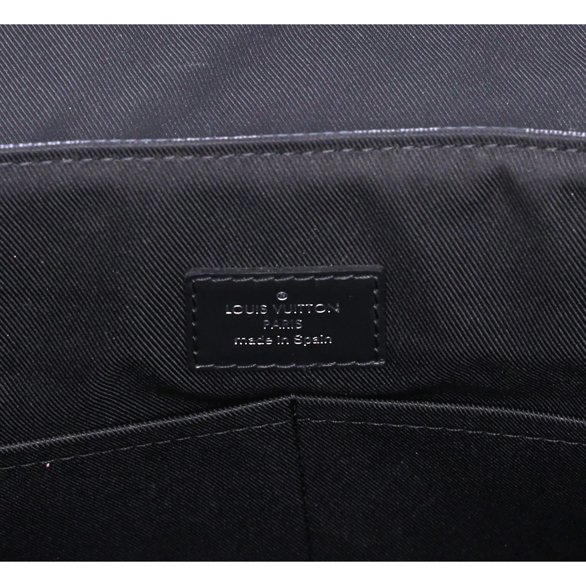 Louis Vuitton District MM NM Shoulder Bag N41029 Damier Graphite Black sold by Gaby's Bags product image thumbnail 2