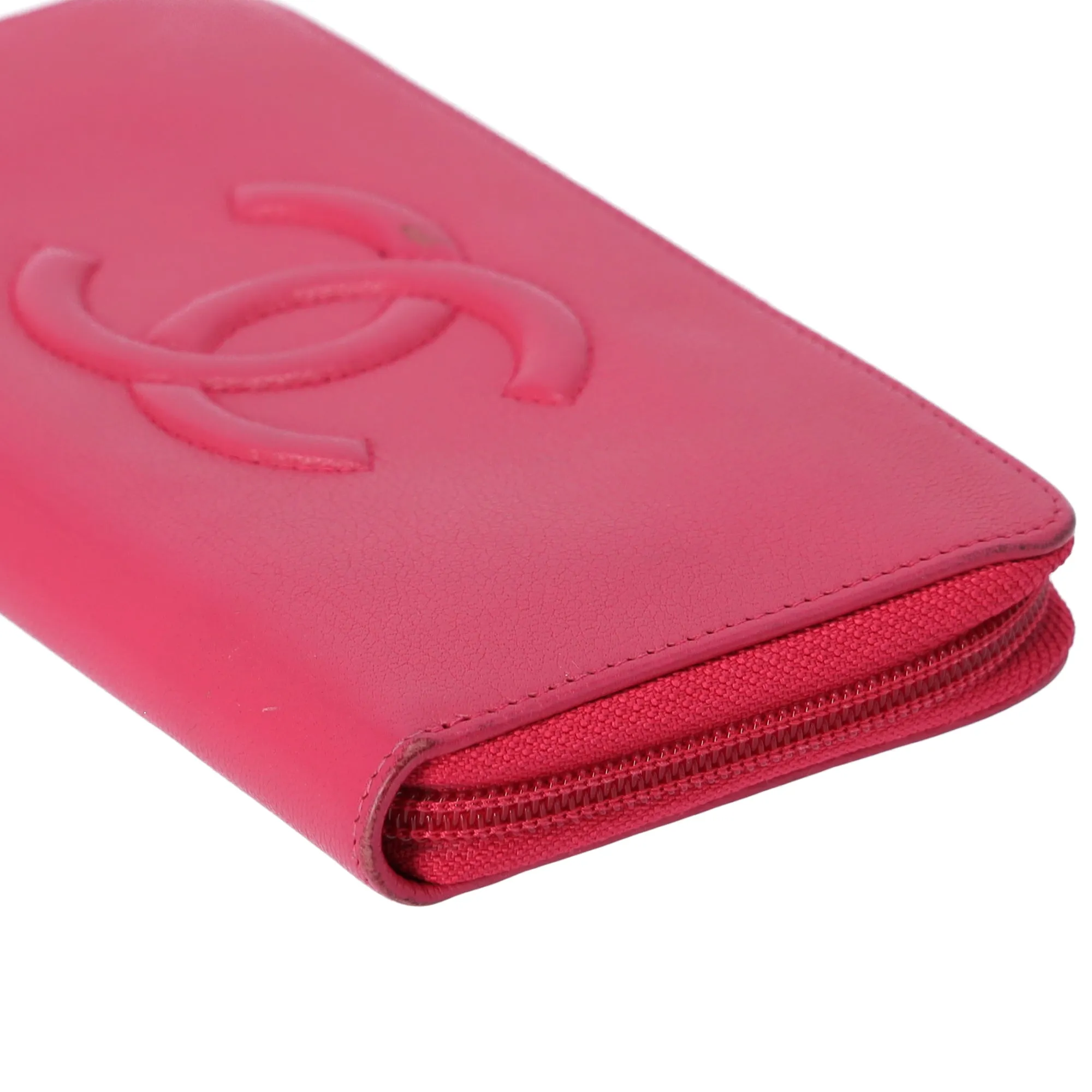 CHANEL Long Wallet Pink Leather CC Logo sold by Gaby's Bags product image thumbnail 4