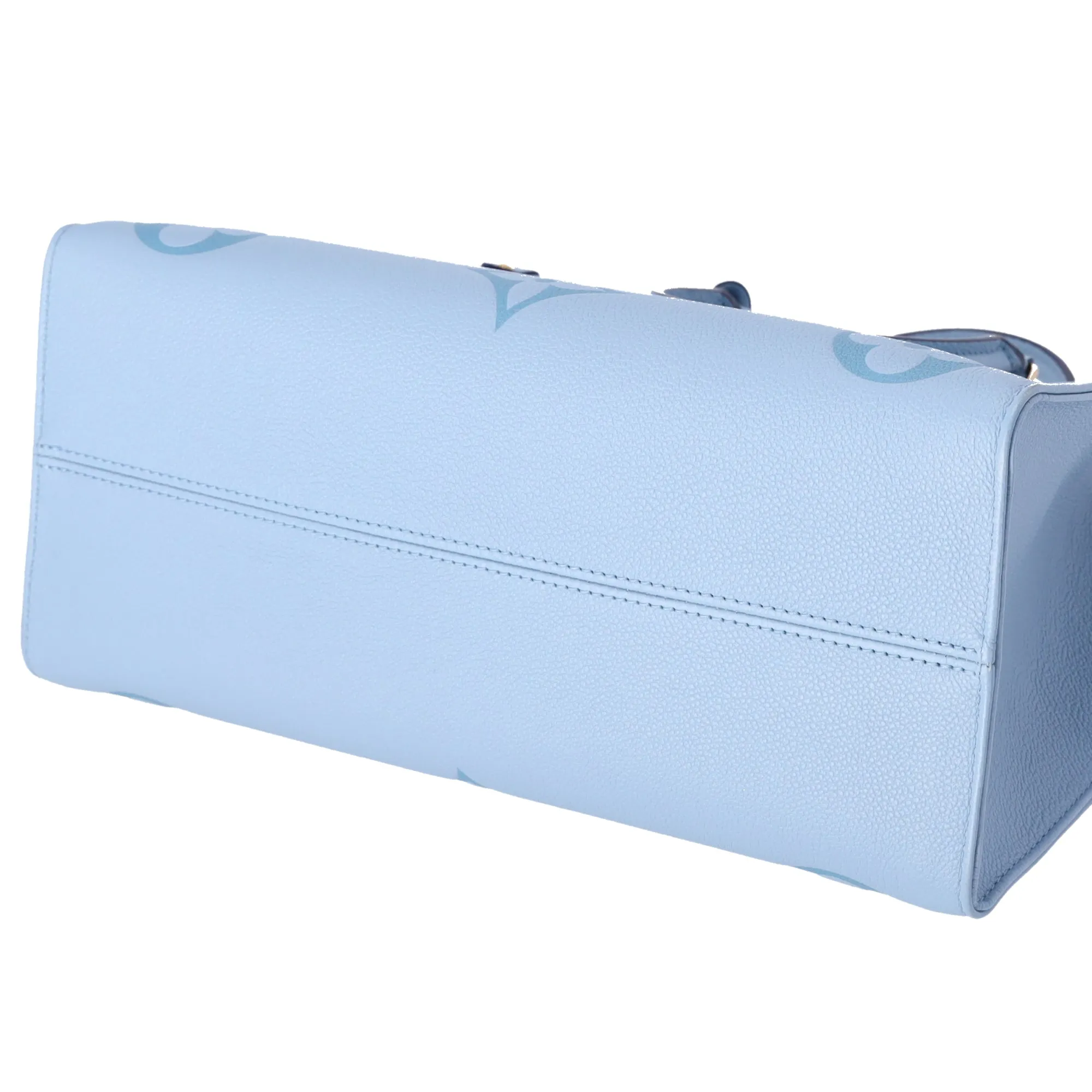 Louis Vuitton Bythepool Onthego MM Tote Empreinte Giant Monogram Summer Blue sold by Gaby's Bags product image thumbnail 4