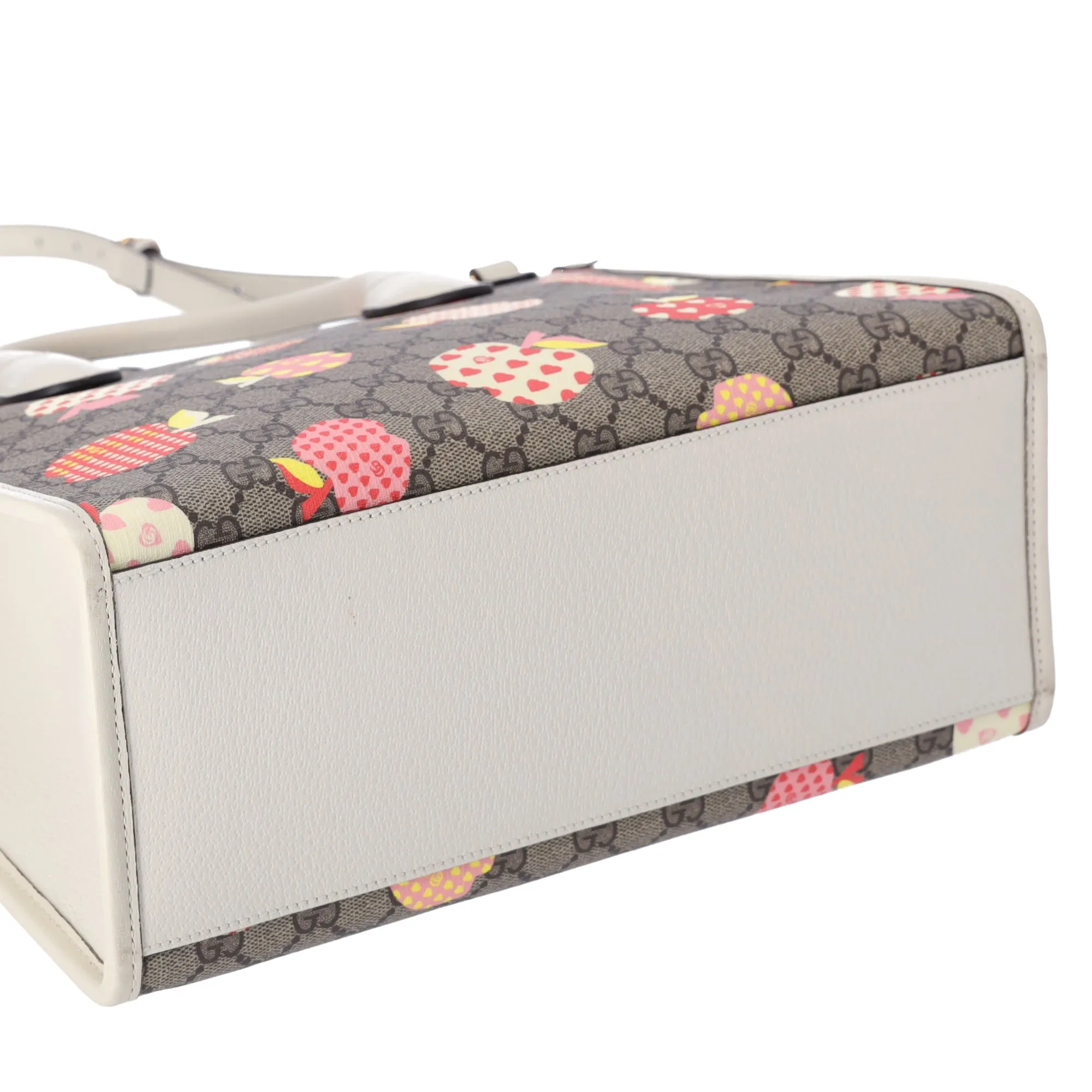 GUCCI GG Supreme Apple Tote Bag 659983 Beige Tan Multi PVC sold by Gaby's Bags product image thumbnail 4