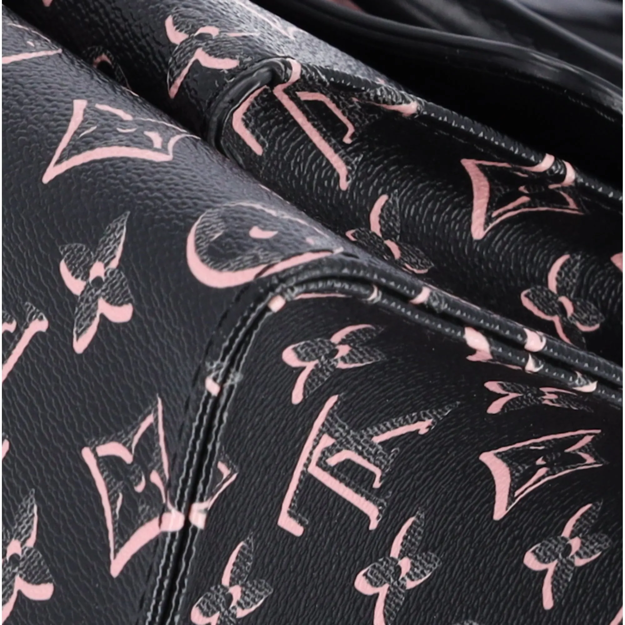 Louis Vuitton Onthego MM Monogram Tote Bag M46154 Noir Monogram Watercolor Pink sold by Gaby's Bags product image thumbnail 4