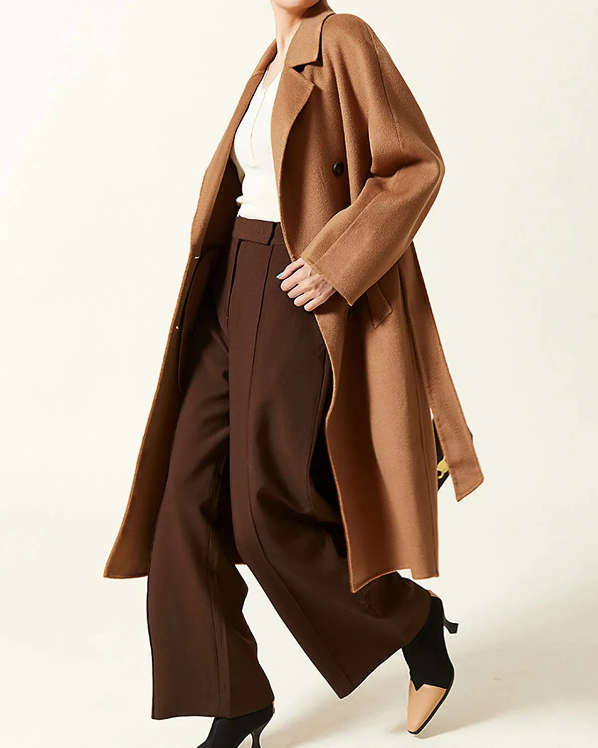 Double-breasted Belted Wool Coat sold by DAISYSILK product image thumbnail 4