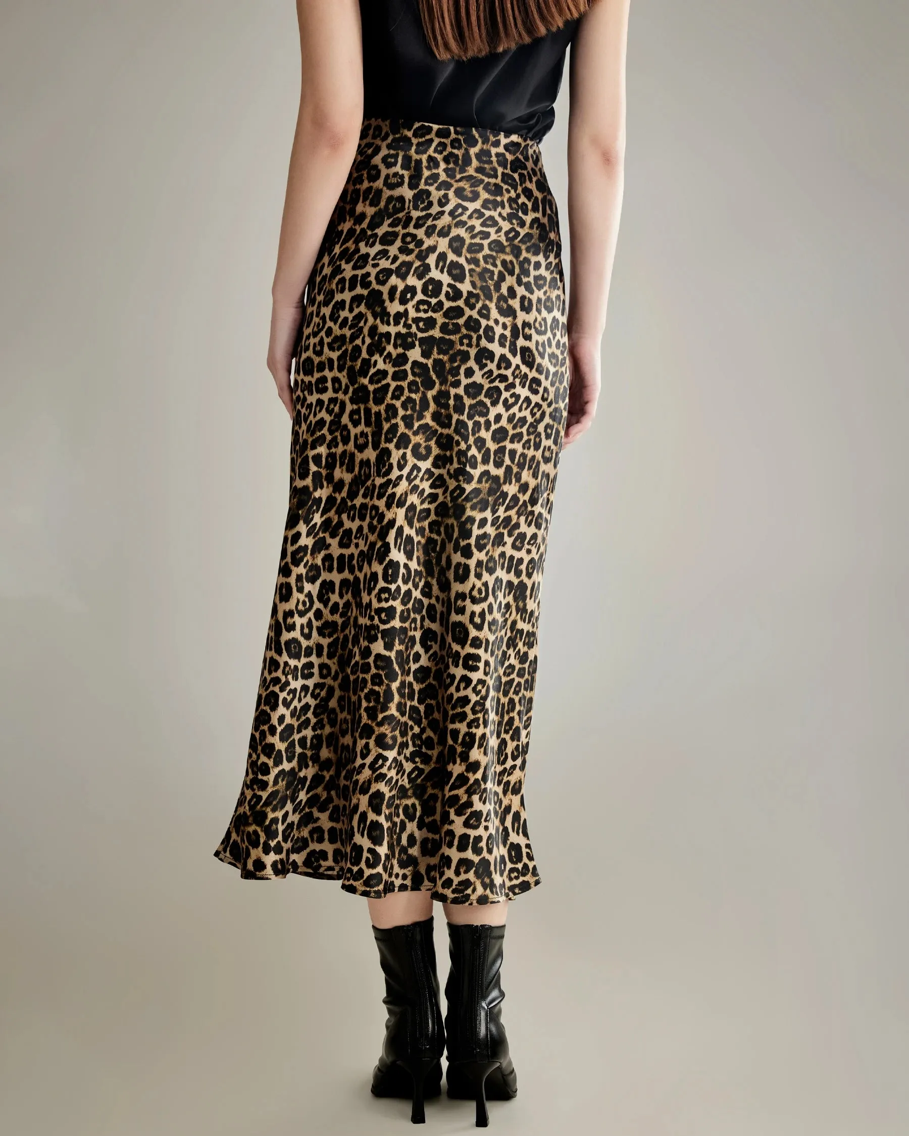 Classic Leopard Print Maxi Silk Skirt sold by DAISYSILK product image thumbnail 2