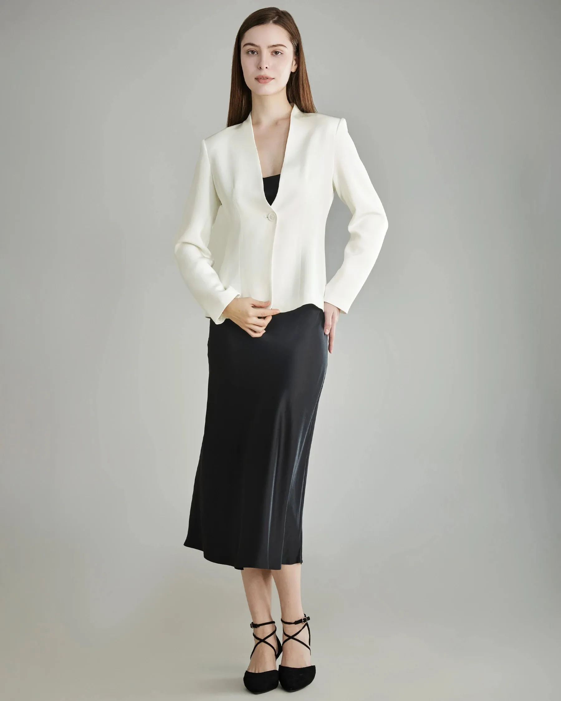 40 Momme Collarless Silk Blazer sold by DAISYSILK product image thumbnail 4