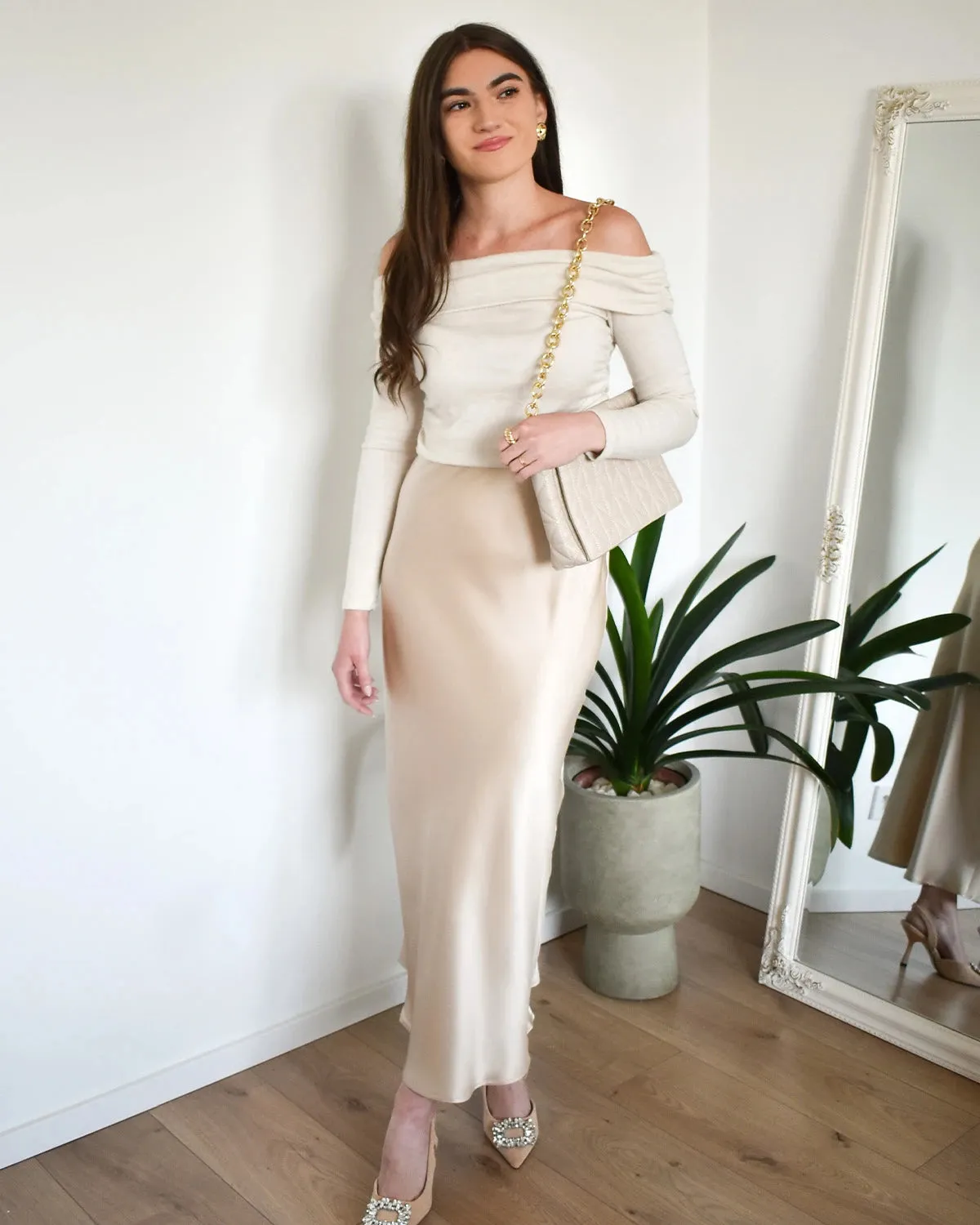 22 Momme Silk Maxi Skirt sold by DAISYSILK product image thumbnail 4