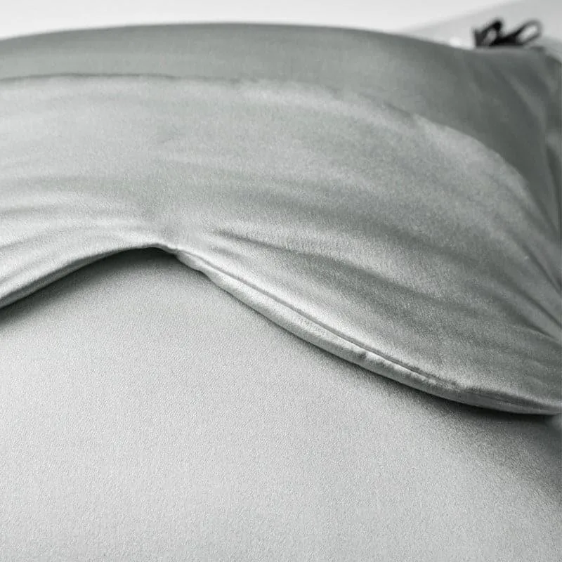 Cushion and Eyemask Silk 2 Pcs Travel Set sold by DAISYSILK product image thumbnail 2