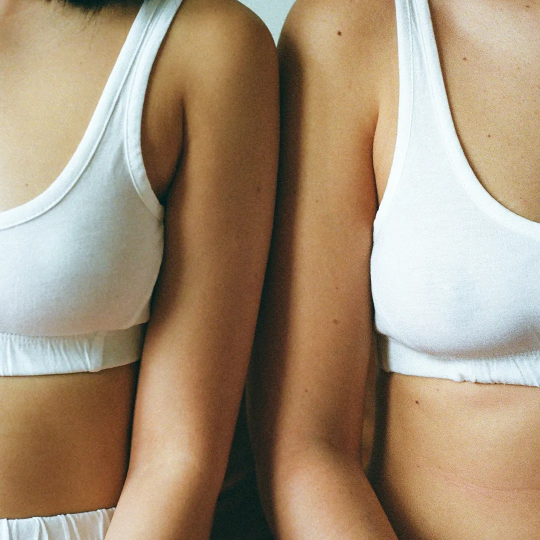 Scoop Bra & High-Cut Brief sold by KENT product image thumbnail 5