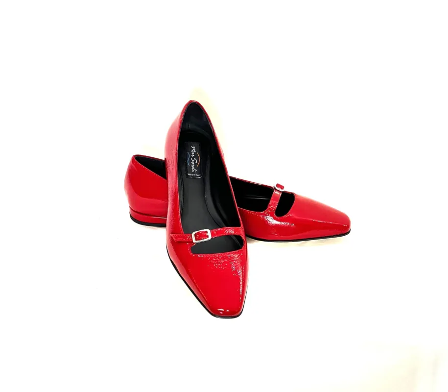 Anna Naplak Mary Jane sold by Mar Soreli