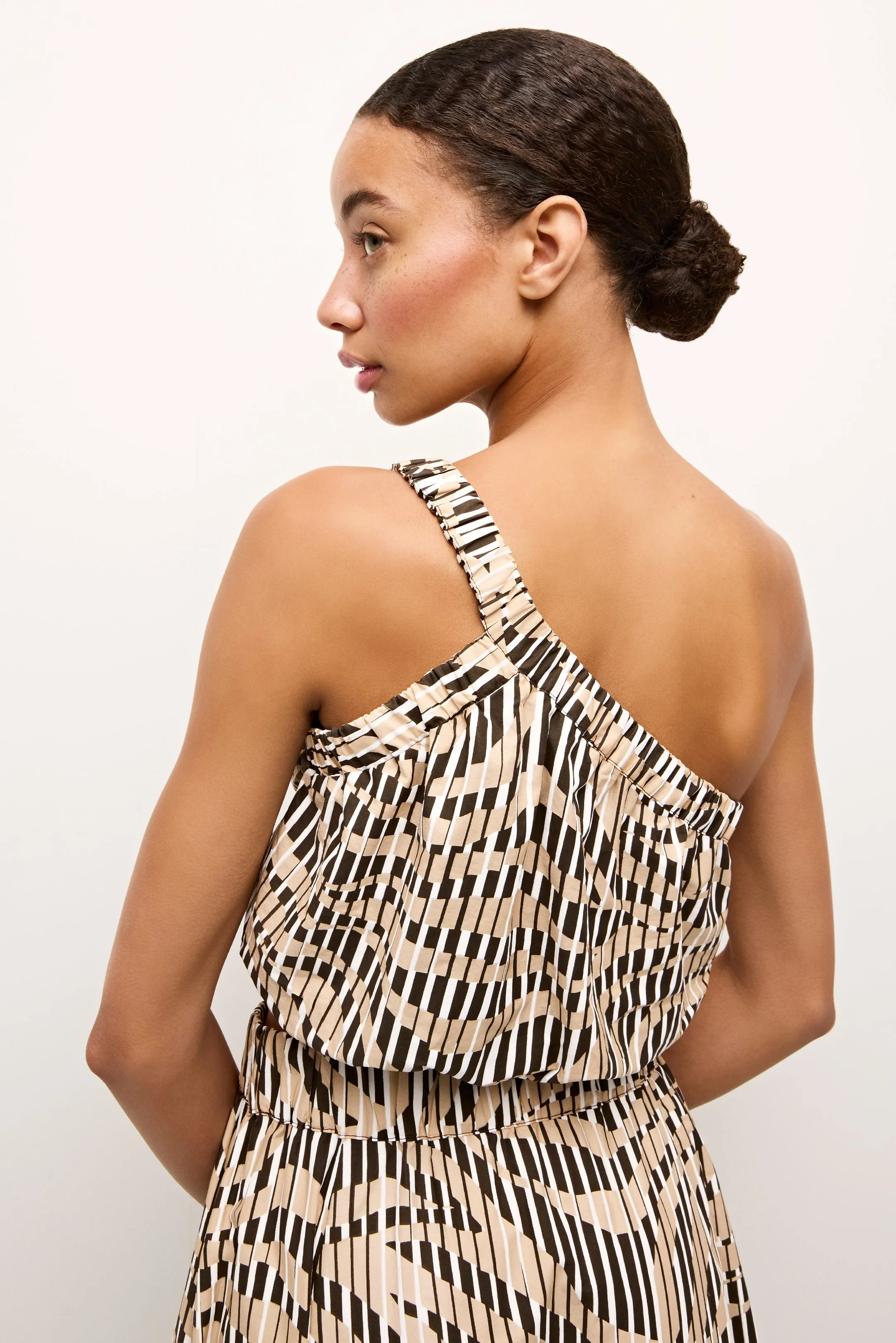 Giselle Top sold by Modatrova product image thumbnail 4