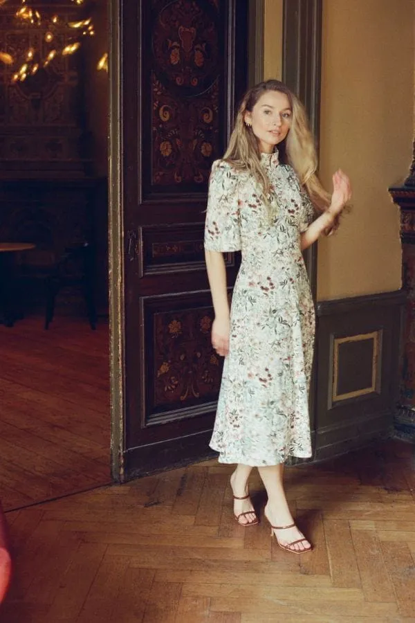 Esther Dress / Vintage White Floral Cotton sold by Modatrova product image thumbnail 3