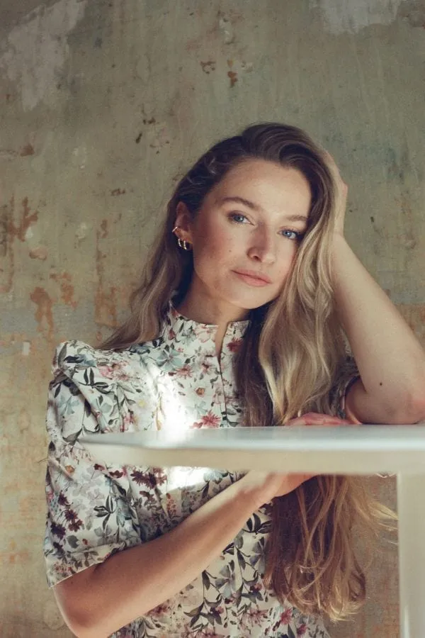 Esther Dress / Vintage White Floral Cotton sold by Modatrova product image thumbnail 4