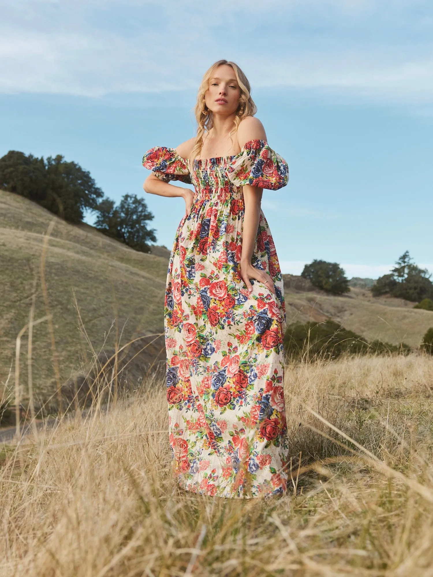 Aurora Puff Sleeve Maxi Dress sold by Modatrova product image thumbnail 3