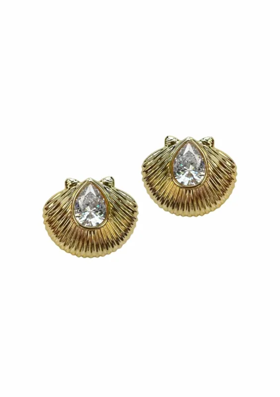 Golden Seashell Stud made by Modatrova
