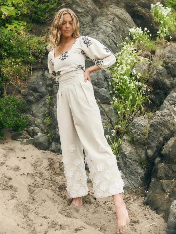 Kirby Pants sold by Modatrova