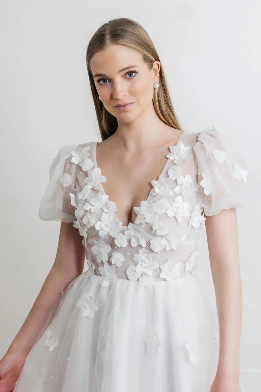 Tulip sold by Modatrova product image thumbnail 3