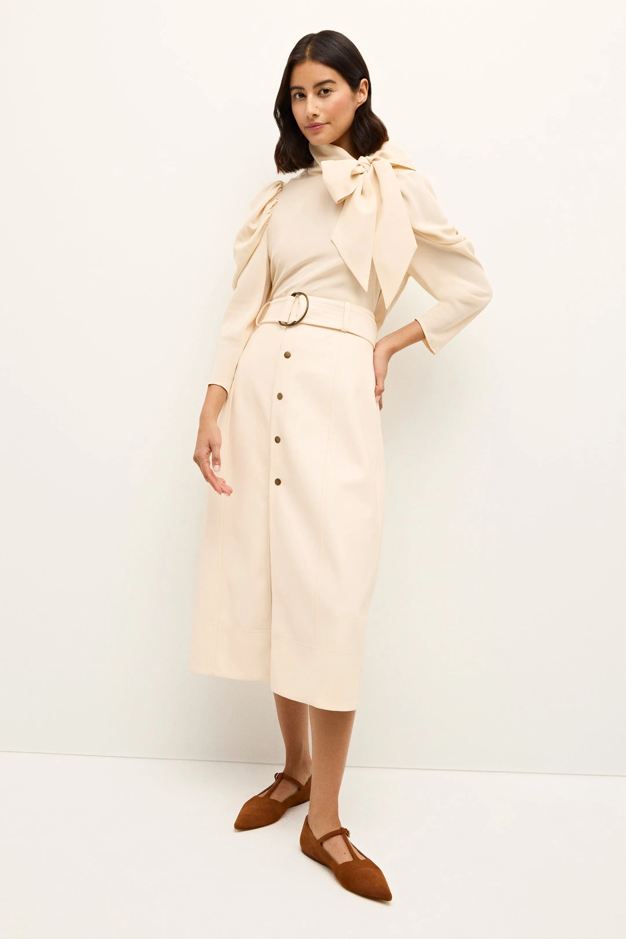 Gabriella Blouse sold by Modatrova product image thumbnail 5