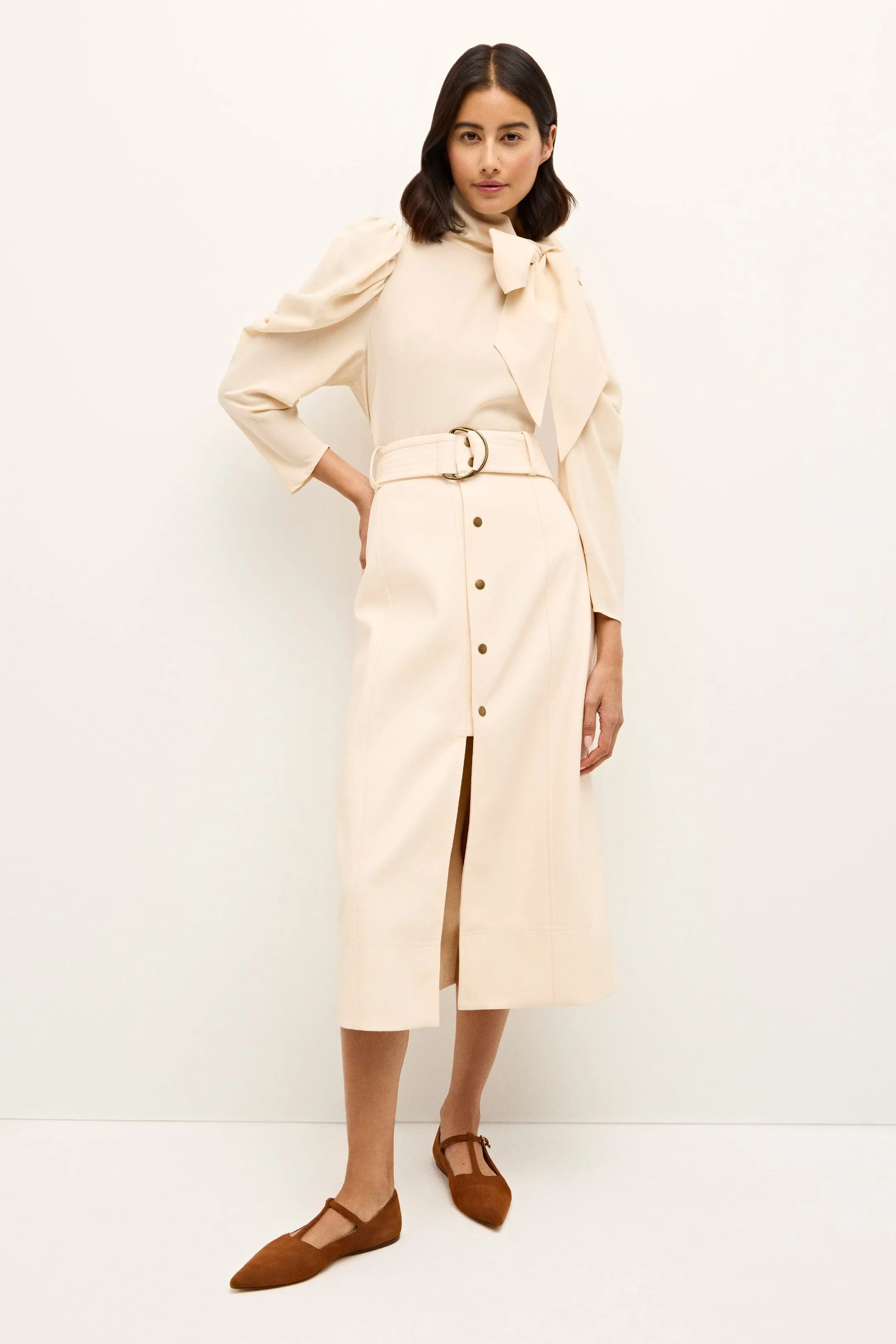 Gabriella Blouse sold by Modatrova product image thumbnail 4