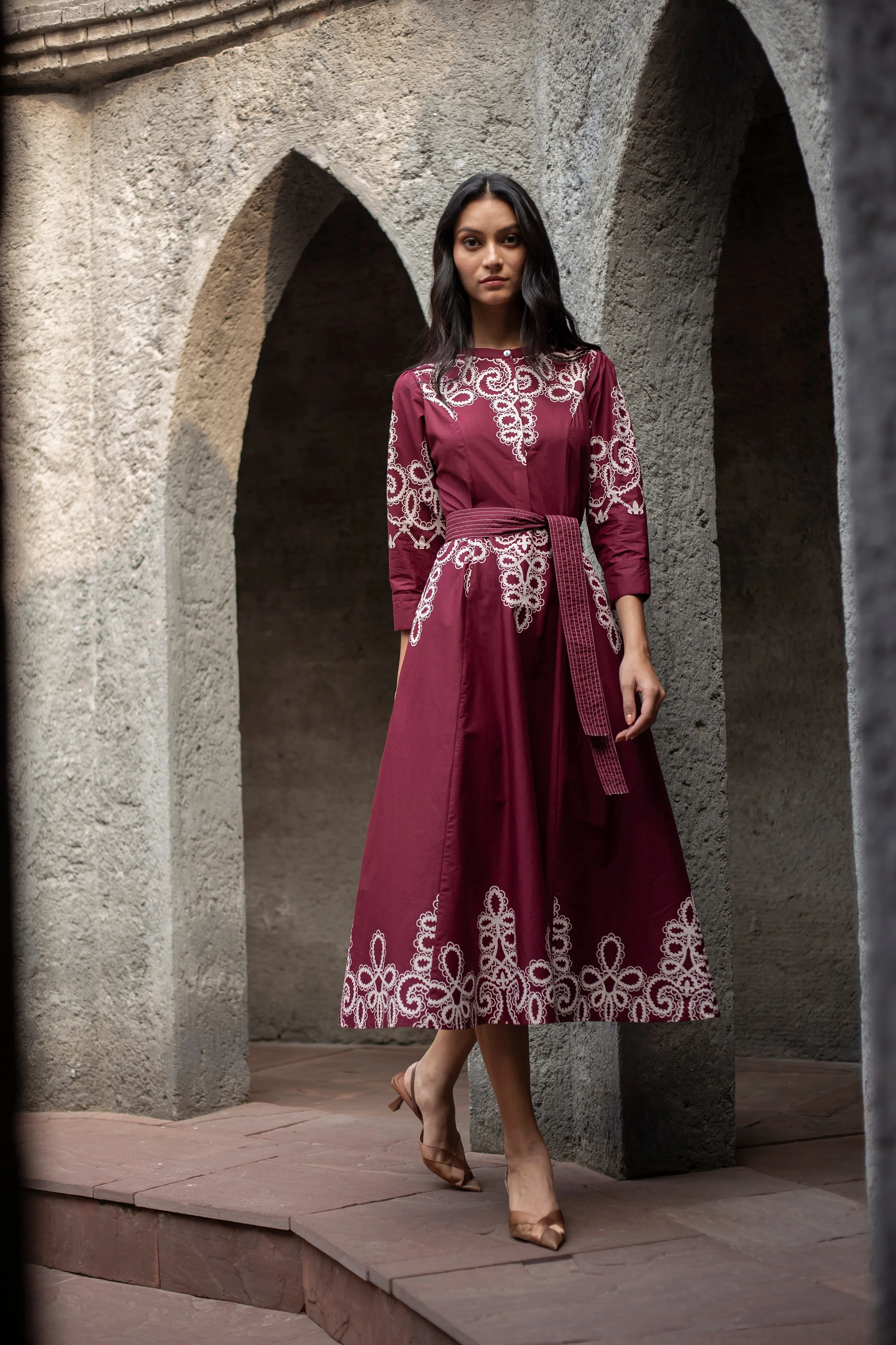 1439 Harper sold by Modatrova