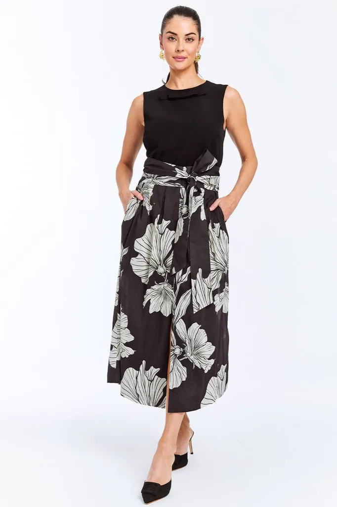 Zenia Wrap Skirt sold by Modatrova product image thumbnail 2