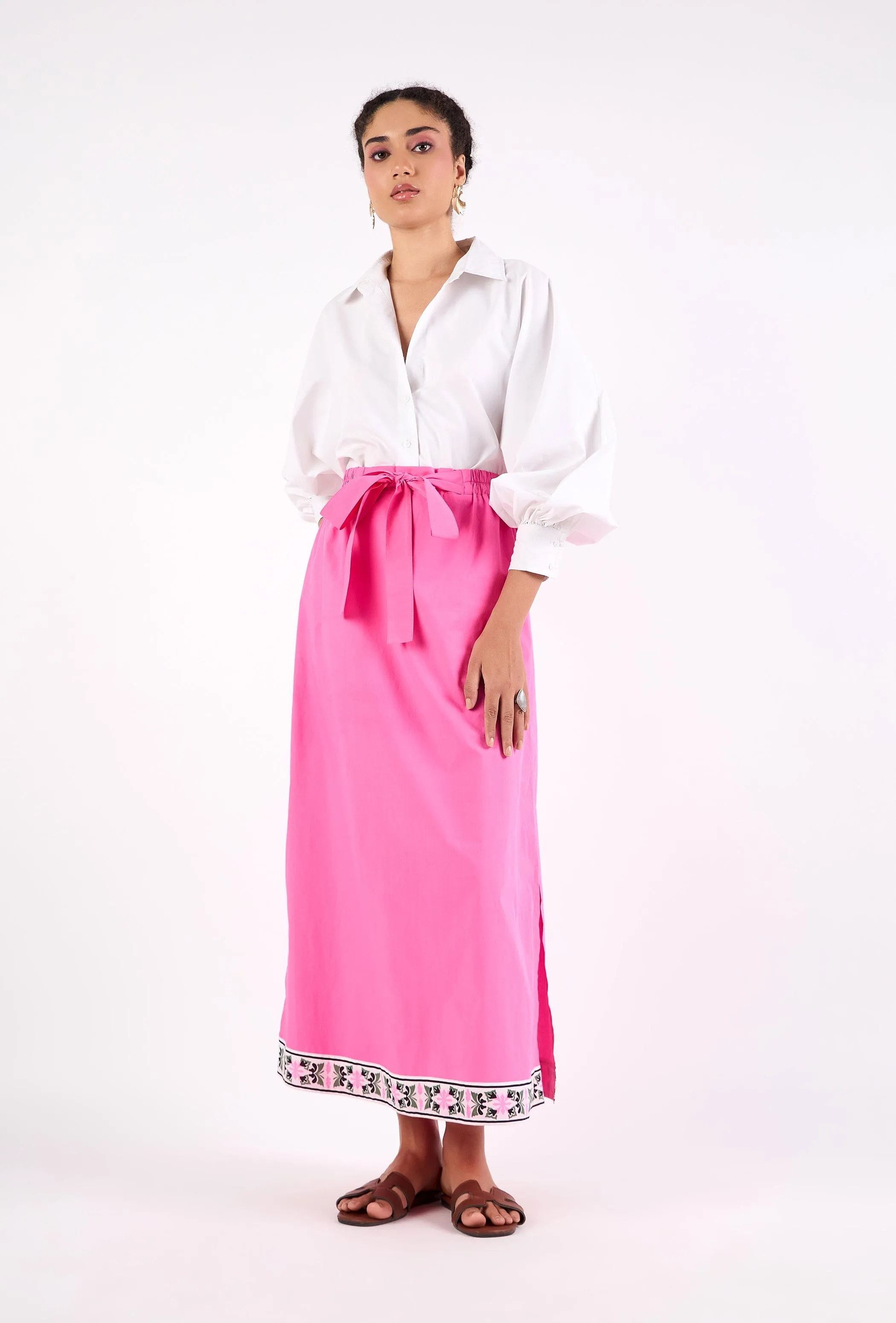 1349 Tyler Skirt sold by Modatrova
