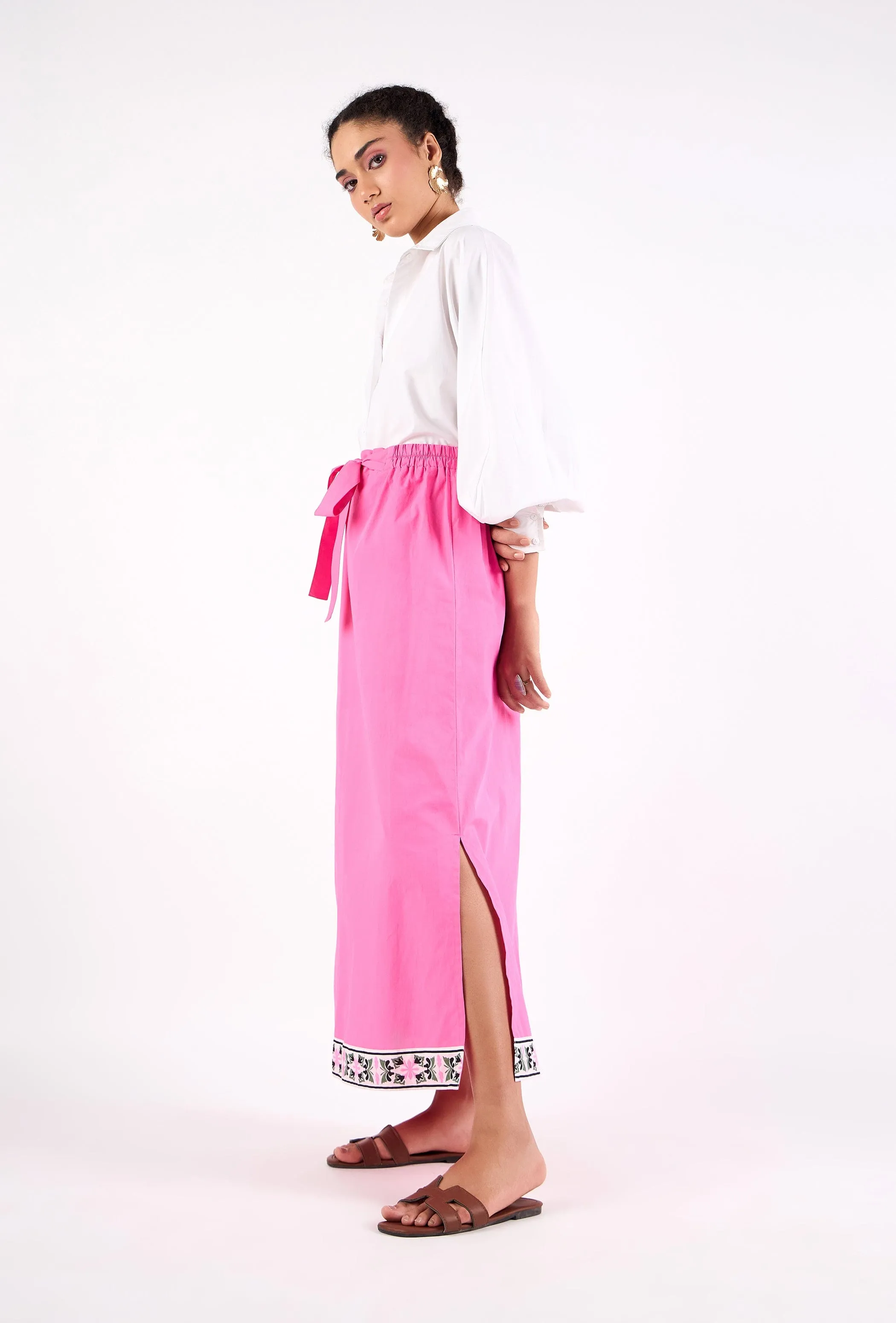 1349 Tyler Skirt sold by Modatrova product image thumbnail 3