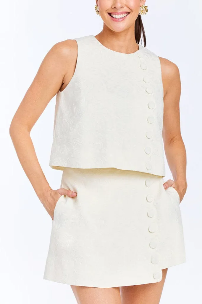 Etta Scallop Skort sold by Modatrova product image thumbnail 2