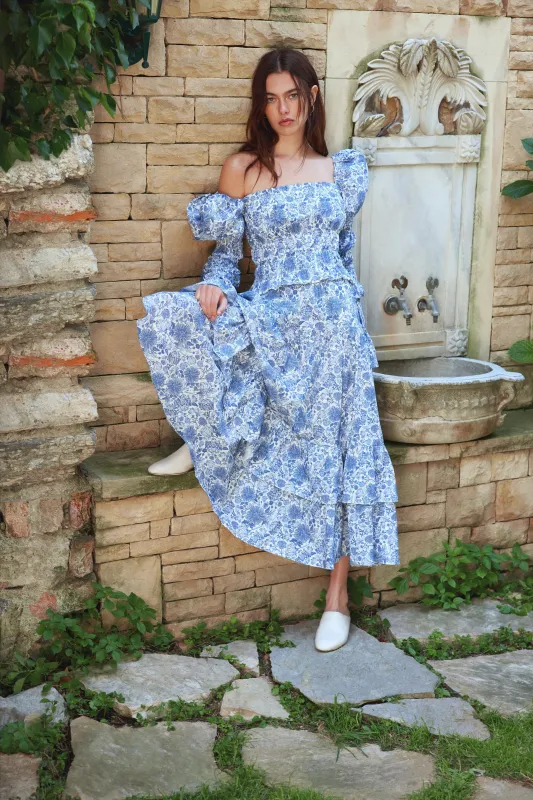 Gracie Set in Blue sold by Modatrova