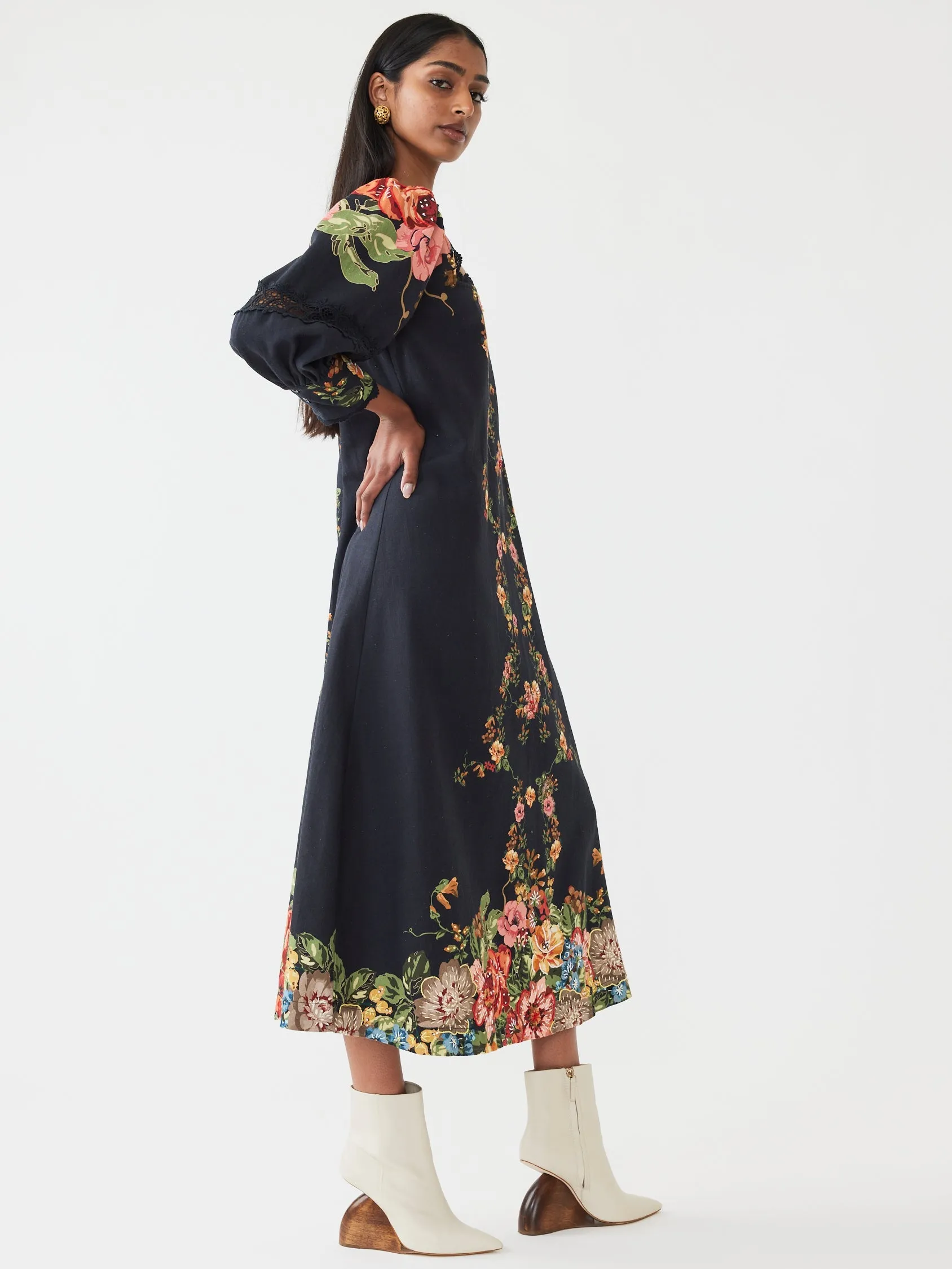 Tara Dress sold by Modatrova product image thumbnail 5