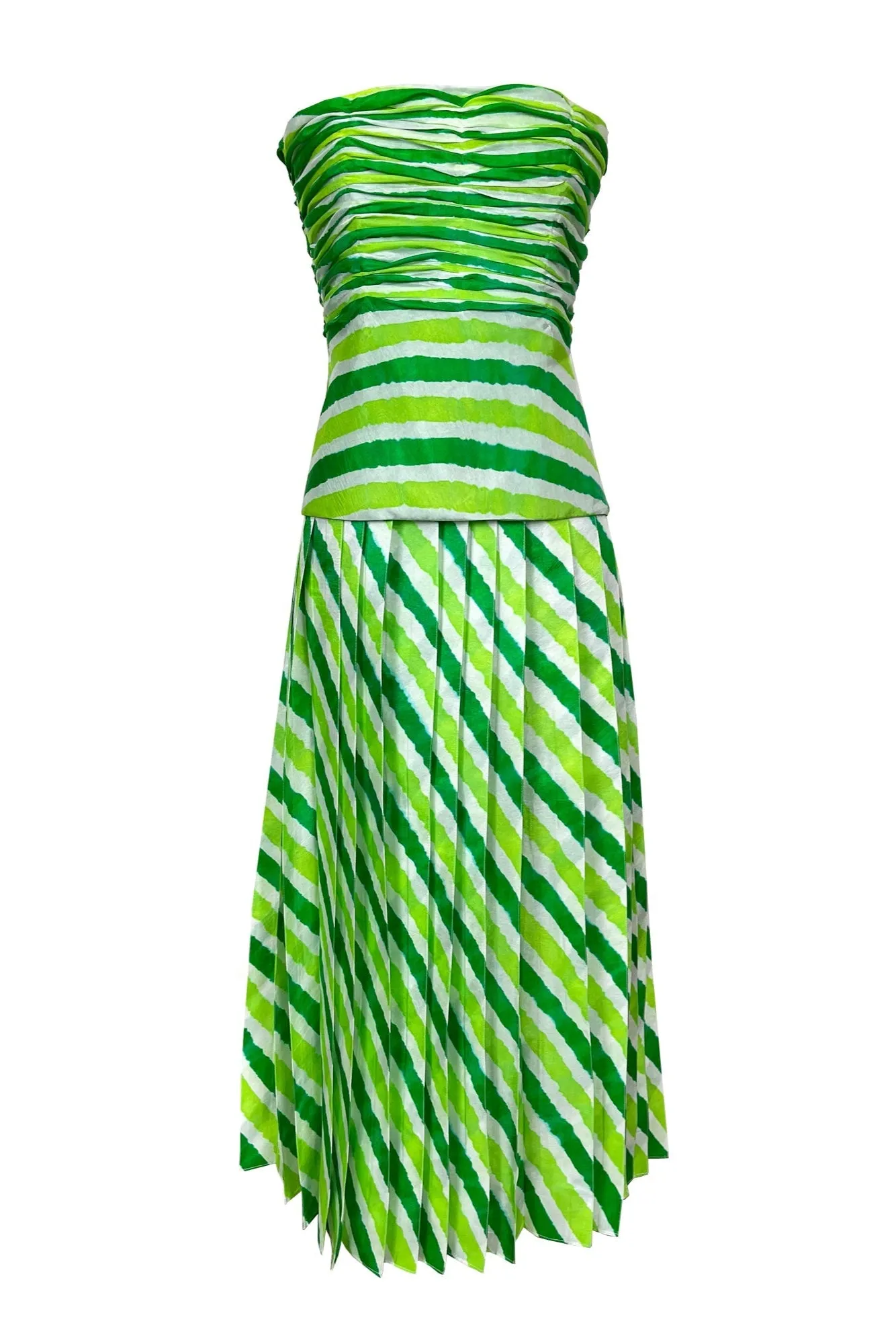 Green Leheriya Set sold by Modatrova product image thumbnail 2