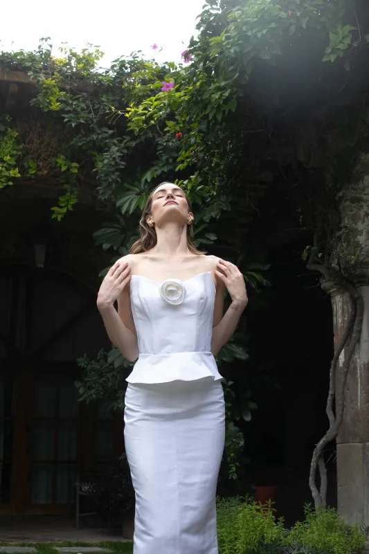 Delicias Corset Top, White sold by Modatrova