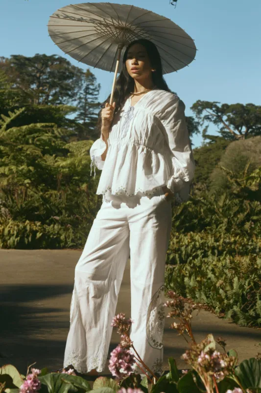 Isle Top sold by Modatrova