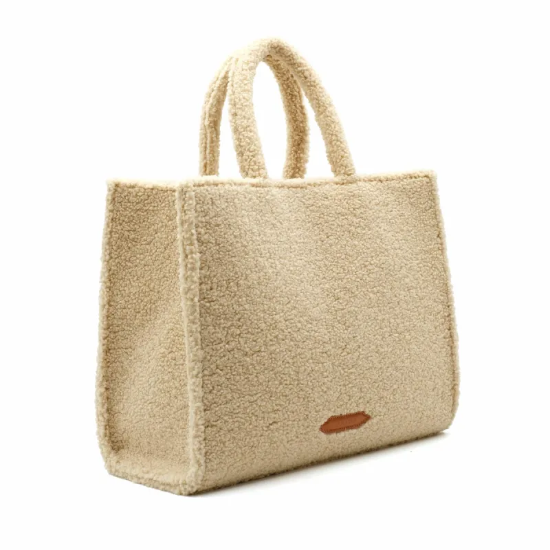 The Teddy Tote sold by Modatrova