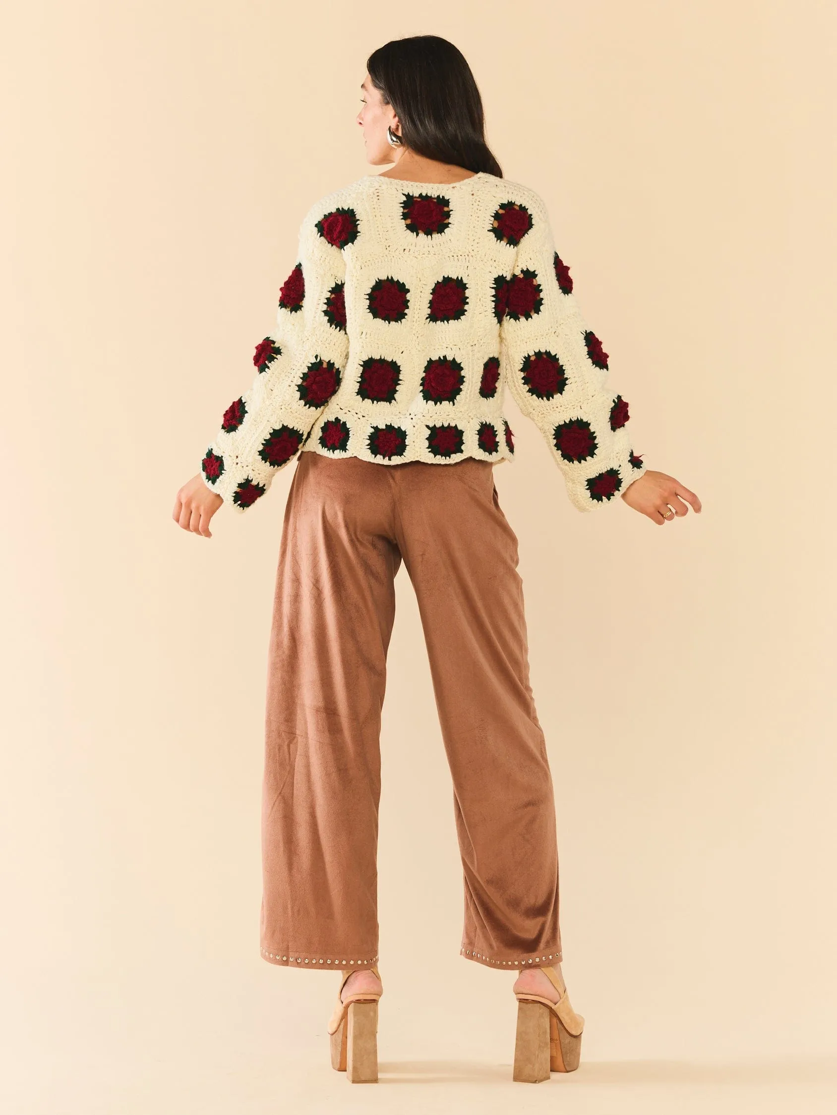 Round Top Sweater Jacket sold by Modatrova product image thumbnail 4